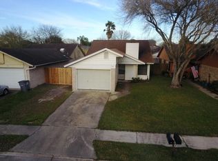 106 Largo Ct, Victoria, TX 77901
