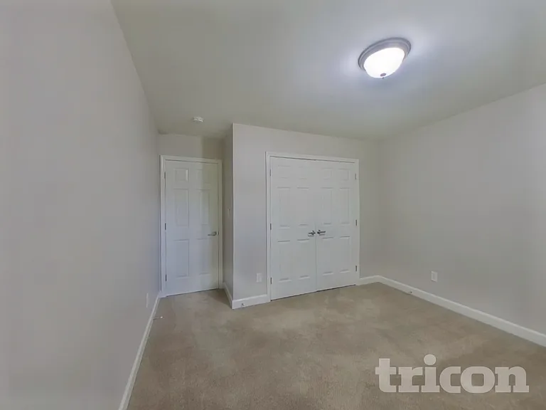 4407 Gladwood Ln — Photo 13