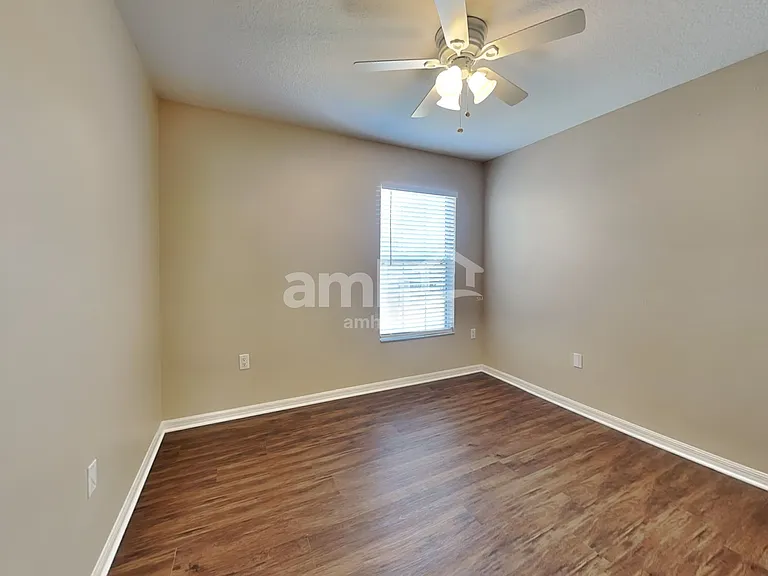 10402 Boyette Creek Blvd — Photo 21