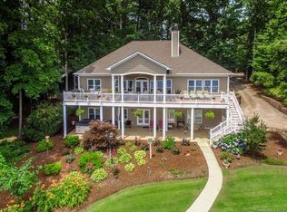 305 Riverwood Rd, Mooresville, NC 28117