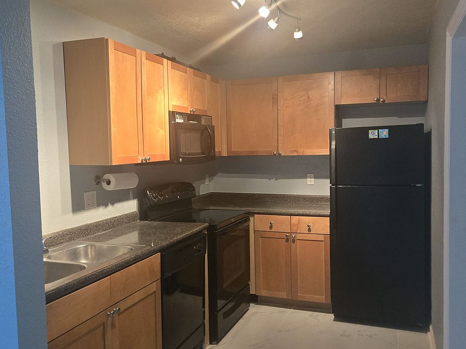 1st image of 5072 Starfish Dr SE APT C