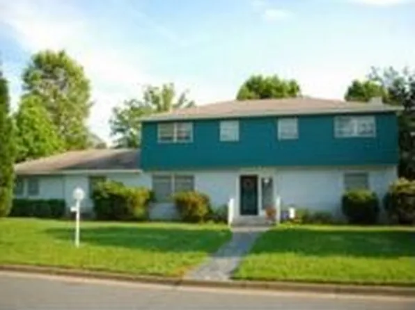 210 Florence Dr, Hampton, VA 23666