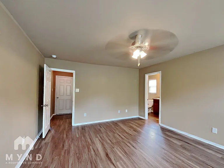 11101 Bock Rd — Photo 7