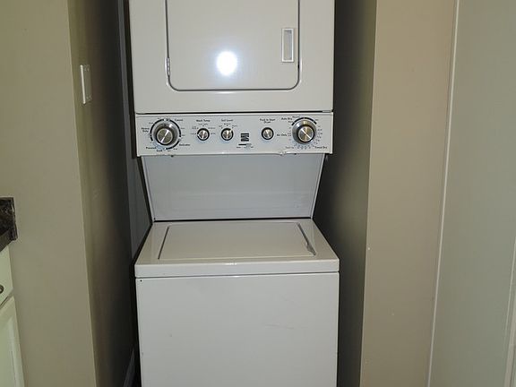 4th image of 10900 E 81st St