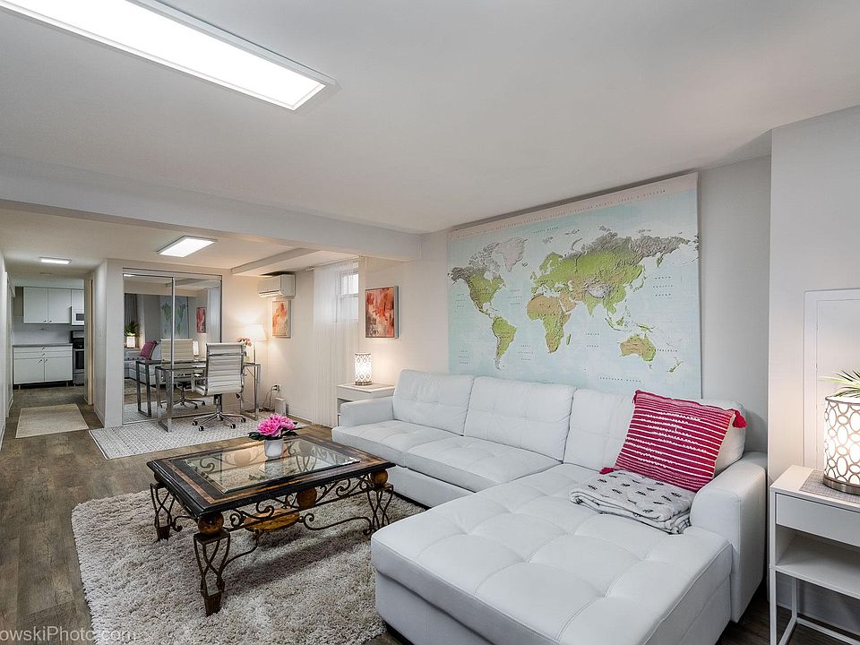 1st image of 5009 W Gunnison St #1