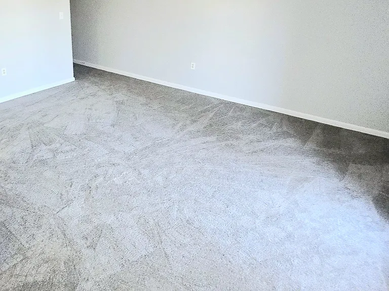 apt 104