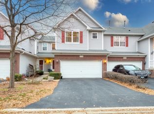 378 Ridge Rd, North Aurora, IL 60542