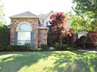 6101 W Phoenix Ct, Broken Arrow, OK 74011