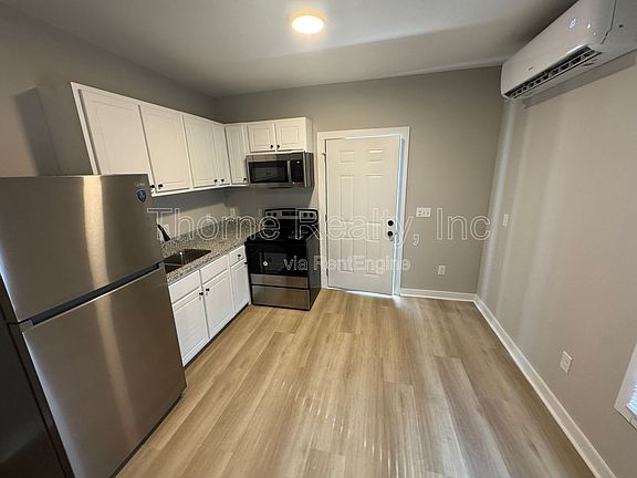 5th image of 815 Belleview Ave