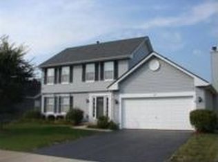 47 Forestview Ln, Aurora, IL 60502