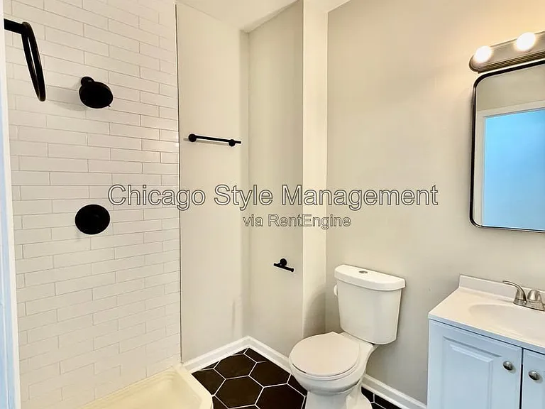 6439 S Saint Lawrence Ave #2 — Photo 16