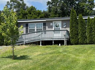 4551 Charlestown Rd, Mercersburg, PA 17236