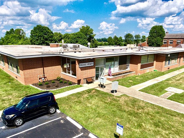 1498 W Spring Valley Paintersville Rd Apartments Spring Valley, OH