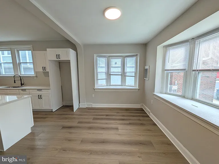 5750-52 Rising Sun Ave #B1 — Photo 11