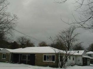 71 Sivon Dr, Painesville, OH 44077