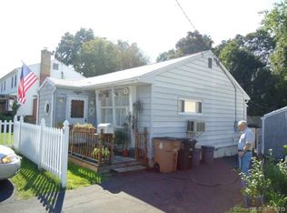 13 Lewelyn Rd, Stamford, CT 06902