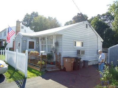 13 Lewelyn Rd, Stamford, CT, 06902