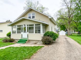 210 Marvin Ave, Volga, SD 57071