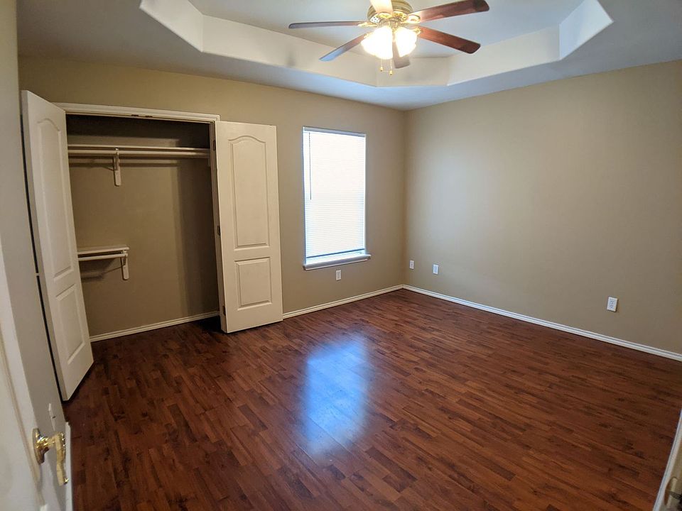 1st image of 301 E New Hampshire St #1