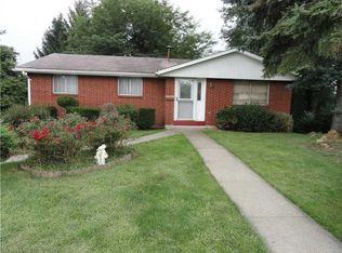109 Royal Dr, West Mifflin, PA 15122