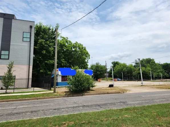932 E Jefferson Blvd, Dallas, TX 75203