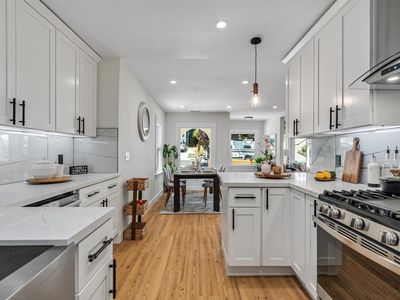 2718 Rawson St, Oakland, CA, 94619