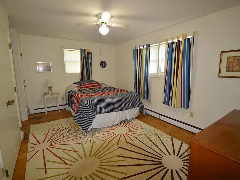 28 Merton Rd #2 — Photo 6