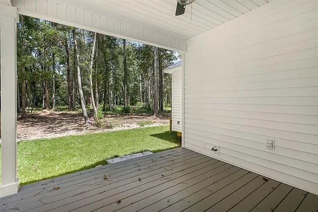 3 bed, 2.0 bath, 1674 sqft, $2,300 — Photo 4