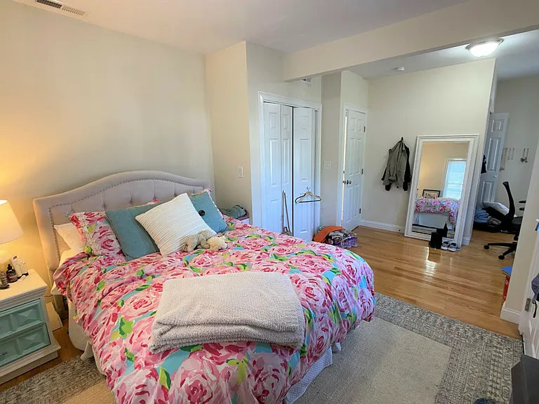 537 Main St #2F — Photo 13