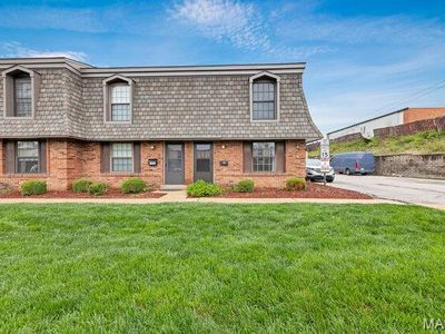 1918 Union Rd, Saint Louis, MO, 63125