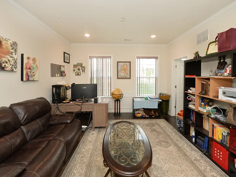 104 W Ramsey Ter #607 — Photo 3