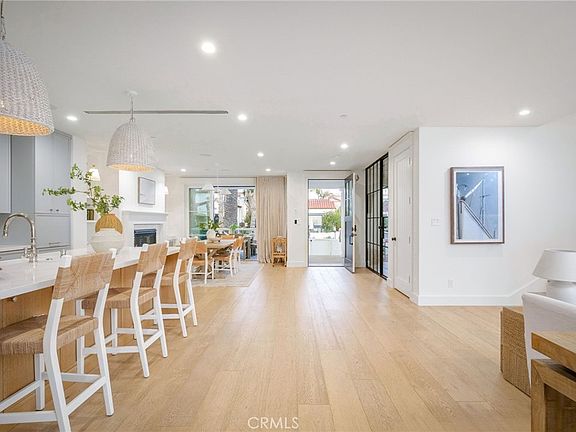 3rd image of 153 Granada Ave