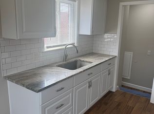 6151 N Waverly St, Dearborn Heights, MI 48127