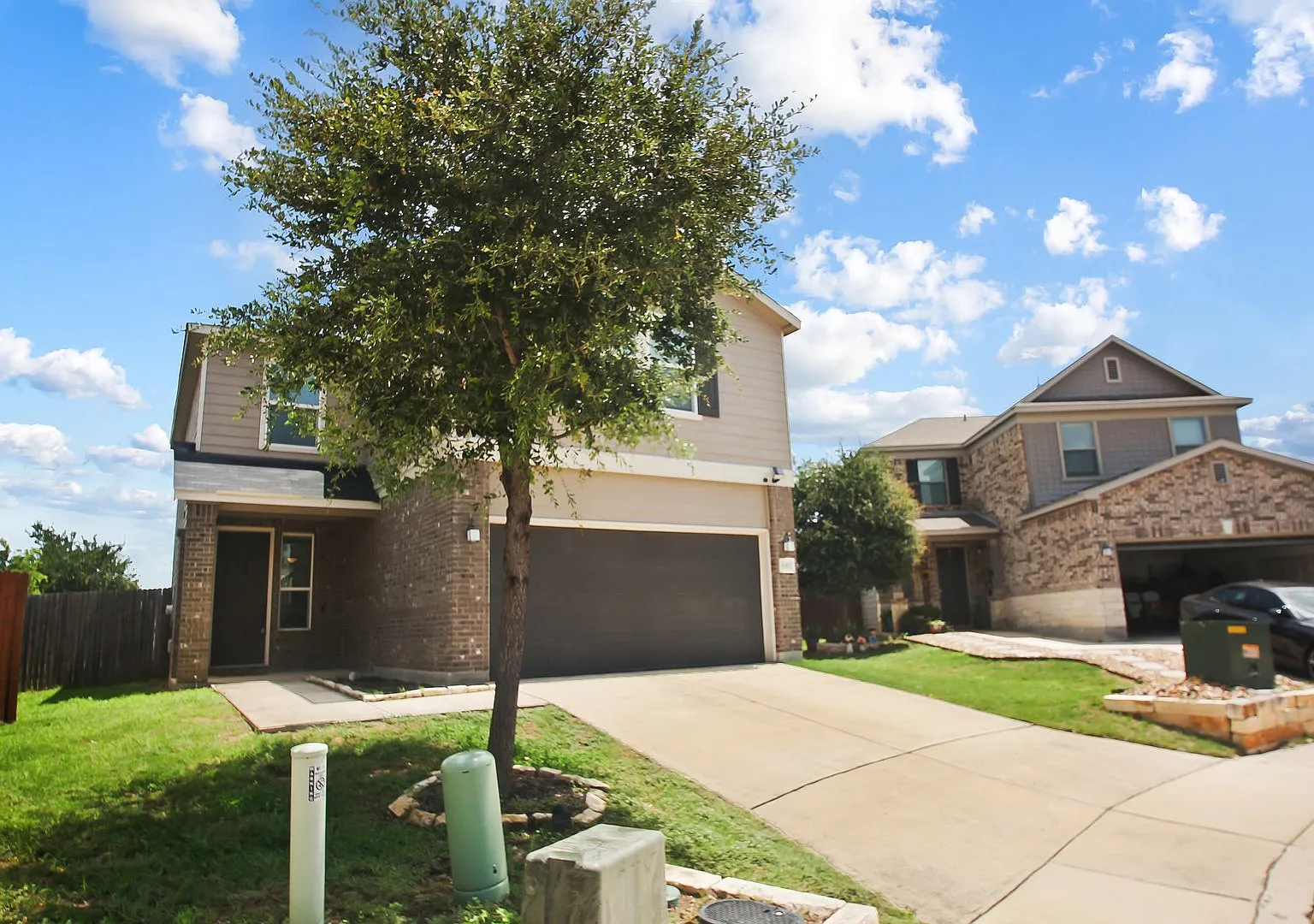 3 bedroom, 2 bathroom, 1 half located in Carmona Hills Subdivision — Photo 3
