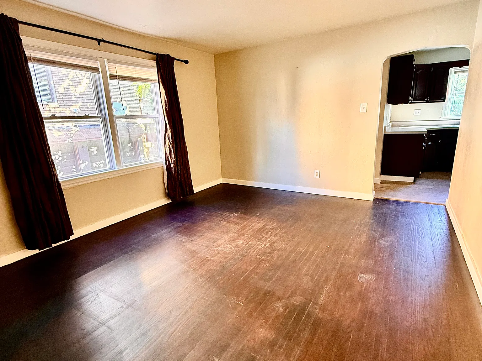 2 bed, 1269 sqft, $1,250 — Photo 2