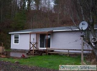1753 N Nye St, Toledo, OR 97391