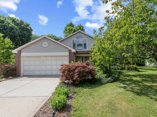 517 Amberleaf Trl, Westfield, IN 46074