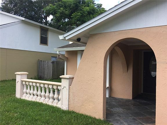 2nd image of 12510 Queensland Ln