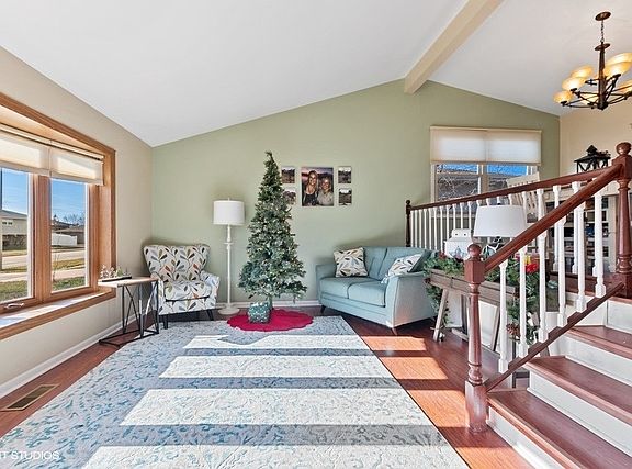 2nd image of 8030 Meadow Ln