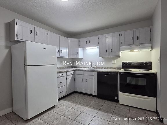 5th image of 10 Tall Pines Dr APT 8