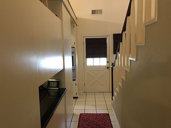4th image of 217 Cypress Bend Dr