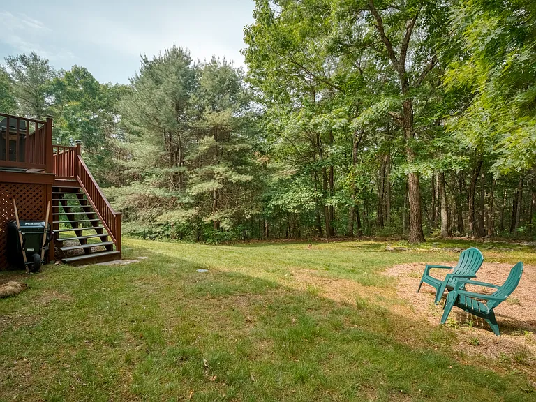 7 Magnolia Dr — Photo 40