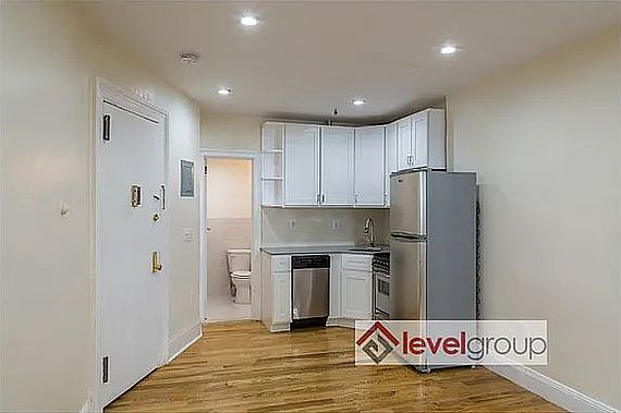 1st image of 421 Convent Ave #1A