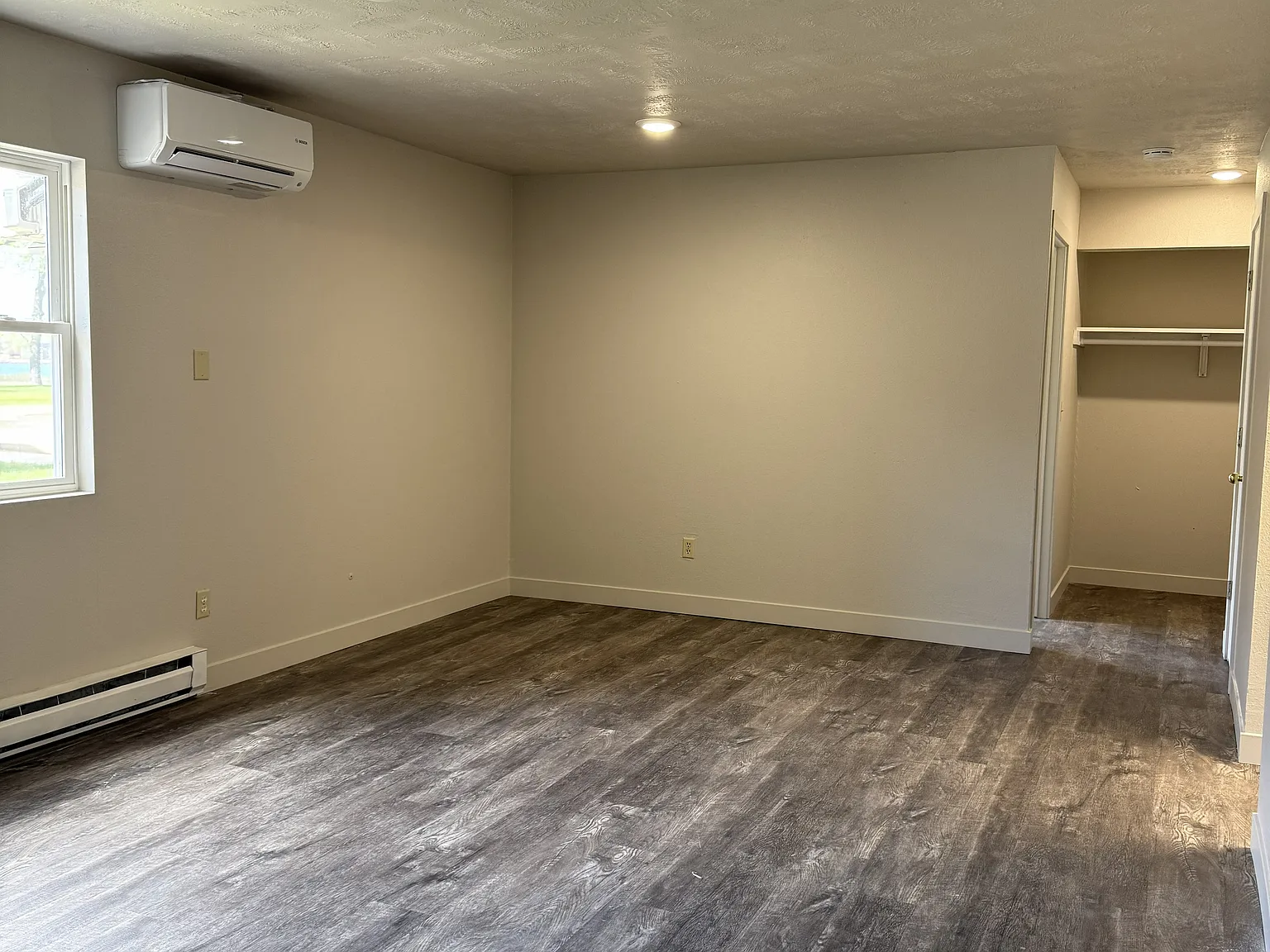 415 S Robert — Photo 3