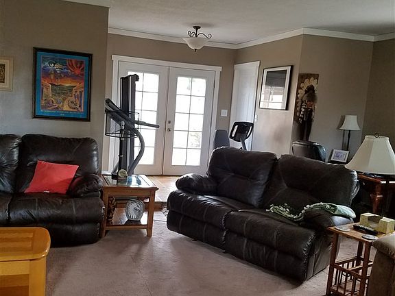 3rd image of 1305 Montana Vista St