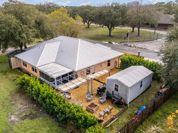 3789 SE 6th Street, Okeechobee, FL 34974