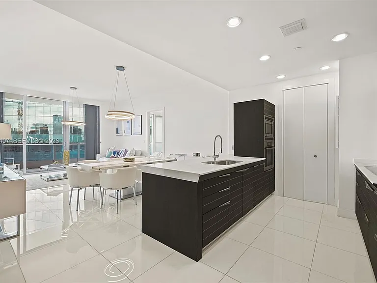 200 Biscayne Boulevard Way #5009 — Photo 15