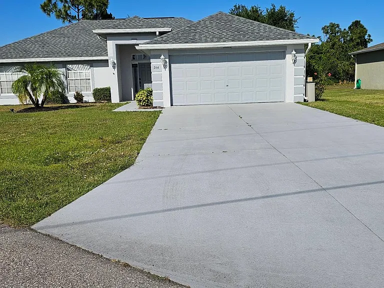264 Bahia Blanca Dr — Photo 1