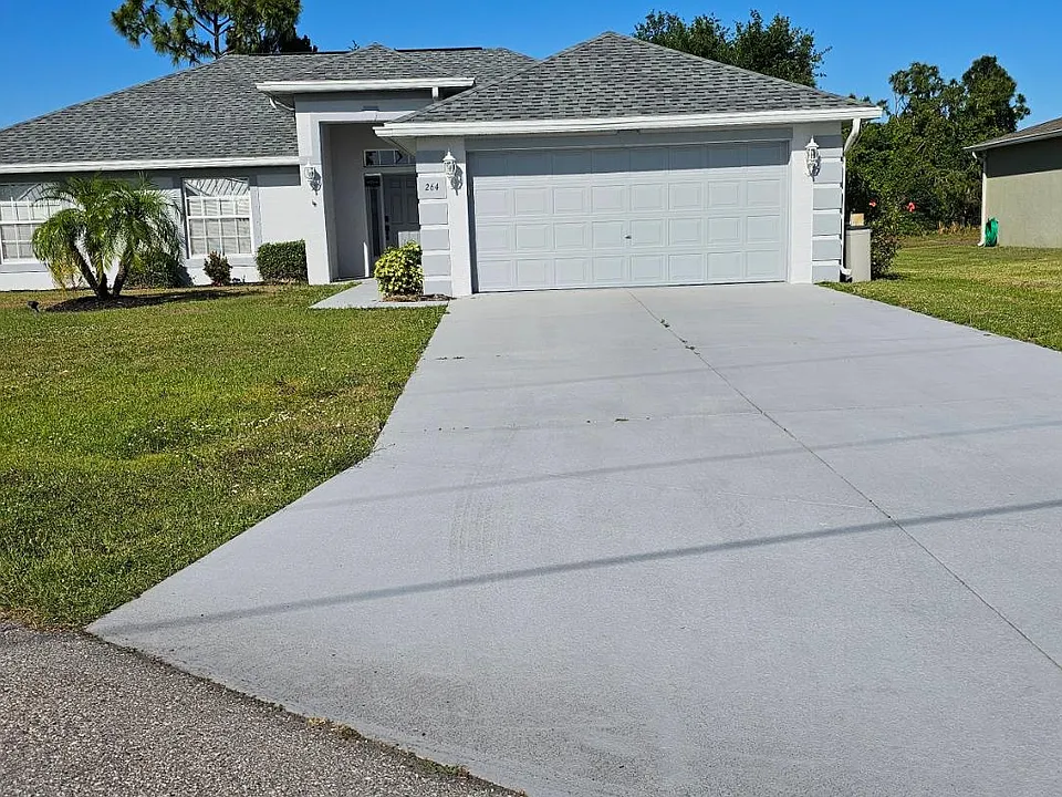 264 Bahia Blanca Dr