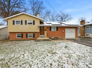 704 Carlsbad Rd, Cincinnati, OH 45240